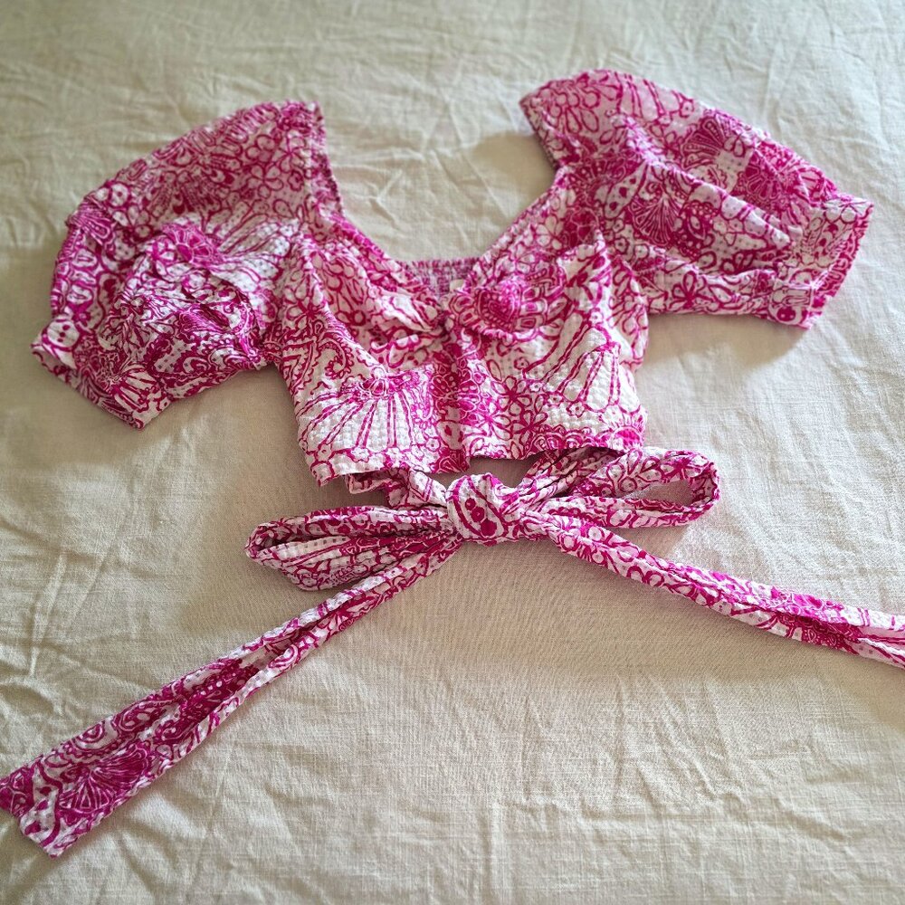 Maeve Anthropologie Medium Tie Top Pink White Puff Sleeve Floral V Neck Boho